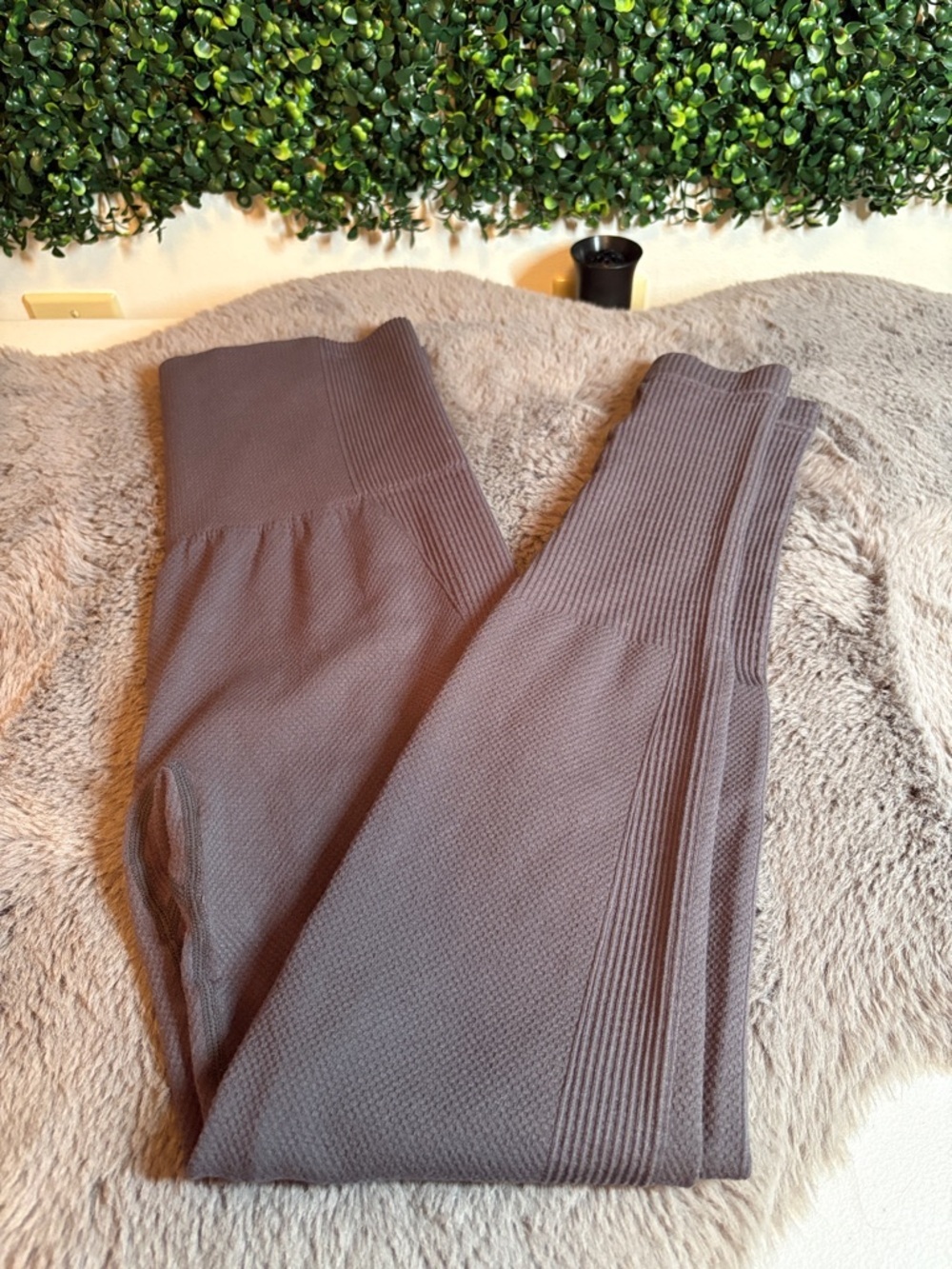 Gymshark Grey Ribbed Seamless Leggings Size Small